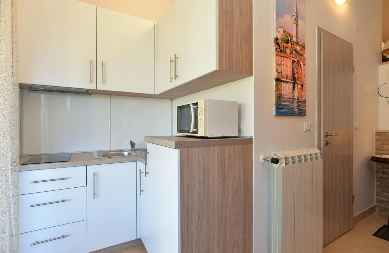 Apartments Voltica 1049 Ровинь Экстерьер фото